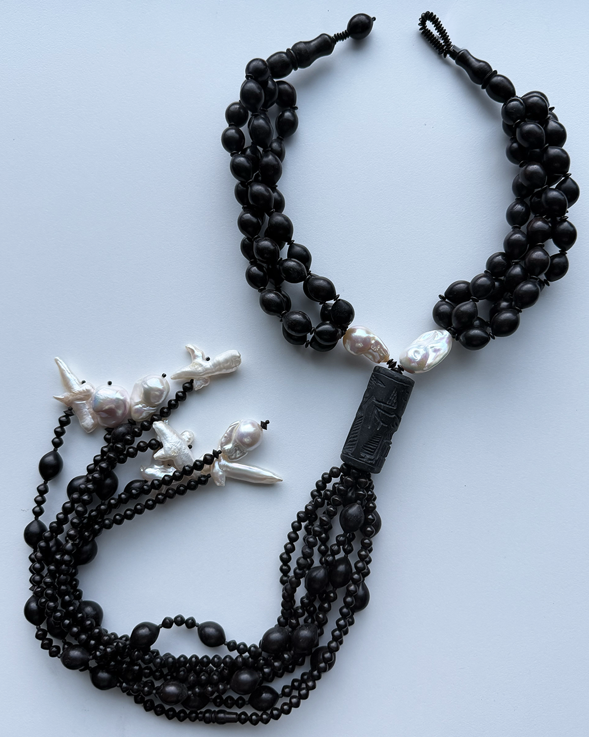 NOX ET LUX PANDANTİFLİ CHOKER KOLYE