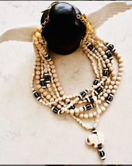 AKİK VE MERCAN FİL DETAYLI KOLYE