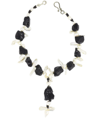 İNCİ DETAYLI TURMALİN KOLYE