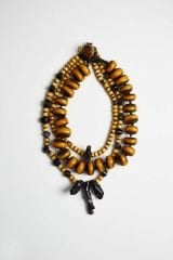 Y-SARI SANDALOZ VE AMBER BONCUKLU ETNİK-TRIBAL KOLYE