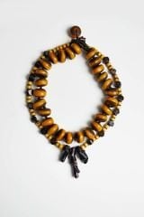 Y-SARI SANDALOZ VE AMBER BONCUKLU ETNİK-TRIBAL KOLYE