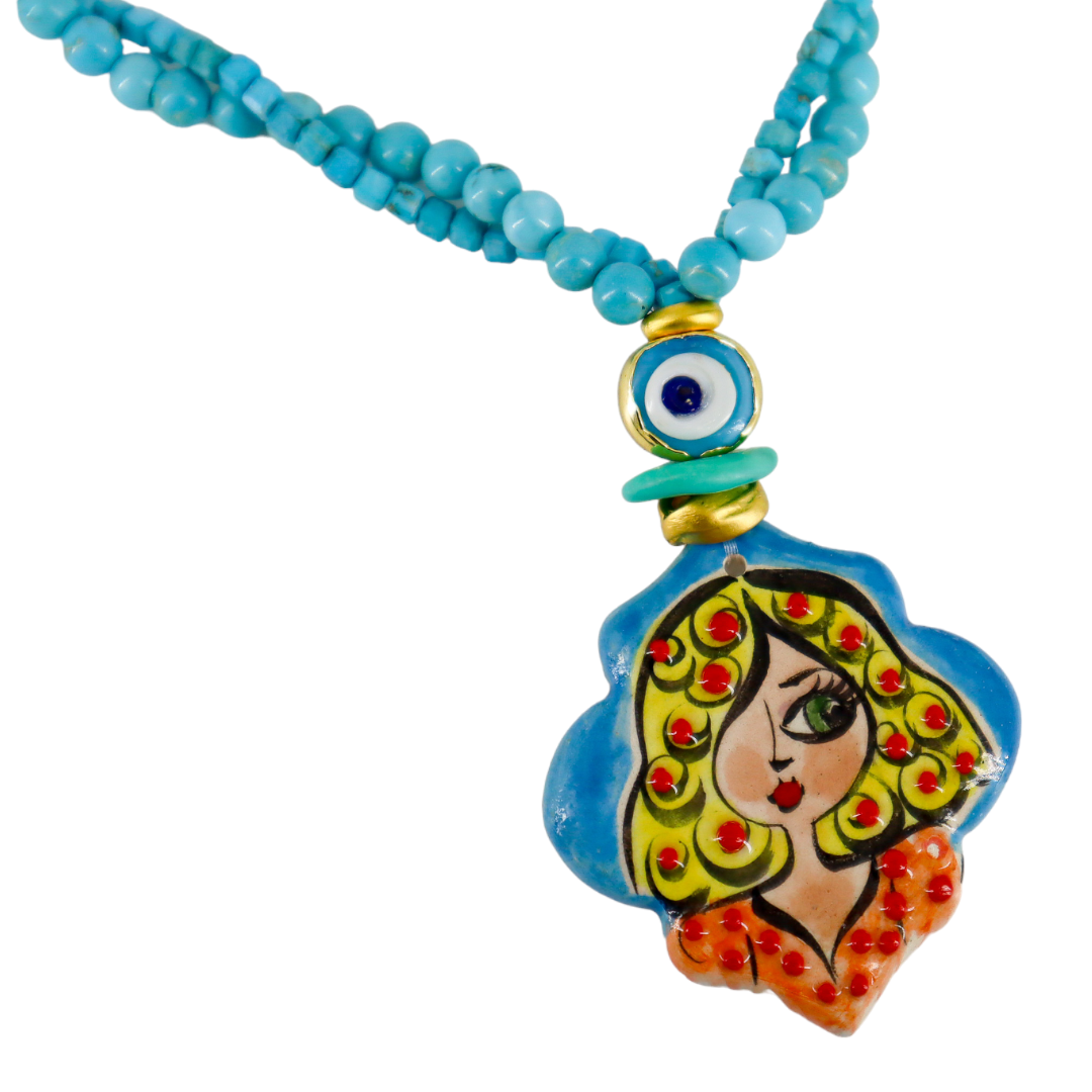 Y-SERAMİK ÜZERİNE EL YAPIMI KIZ FİGÜRLÜ TÜRKUAZ KOLYE