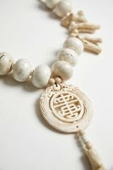 Y-BEYAZ MERCAN ETNİK KOLYE