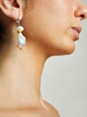 Y-TURKUAZ  DETAYLI BAROK İNCİ KÜPE