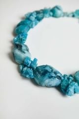 Y-DRUZY KUVARSLI DOĞAL KESİM AKİK KOLYE