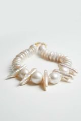 Y-ESSENTIAL BAROK İNCİ KOLYE