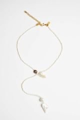 ASLAN DETAYLI PANDANTİF İNCE İNCİ KOLYE