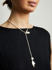 ASLAN DETAYLI PANDANTİF İNCE İNCİ KOLYE