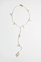 Y-KAZ AYAĞI DETAYLI PANDANTİF TASARIMLI ZARİF UZUN KOLYE