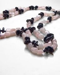 SUNGITE VE PINK QUARTZ UZUN KOLYE