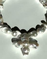 AURORA BLOSSOM-BOLD MINI KISA KOLYE