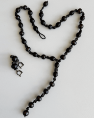 Y-DESIREE – HEMATİT DETAYLI SİYAH İNCİ & ABANOZ KÜPE