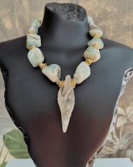 Y-AQUA ANGELICA KALSİT DETAYLI KOLYE