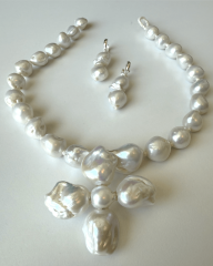 ?-AURRORA BLOSSOM BOLD REFINED PRENSES KOLYE