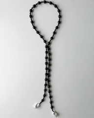 Y-BAROK İNCİ DETAYLI ABANOZ UZUN KOLYE