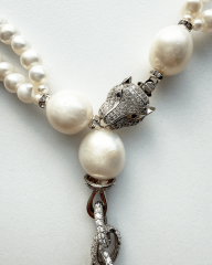 Y-LEOPAR FİGÜRLÜ İNCİ KOLYE