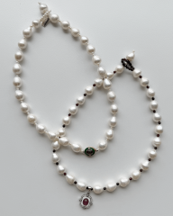 ?-MİNİMAL TAŞ DETAYLI PRENSES İNCİ KOLYE