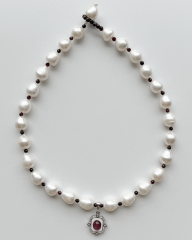 ?-MİNİMAL TAŞ DETAYLI PRENSES İNCİ KOLYE