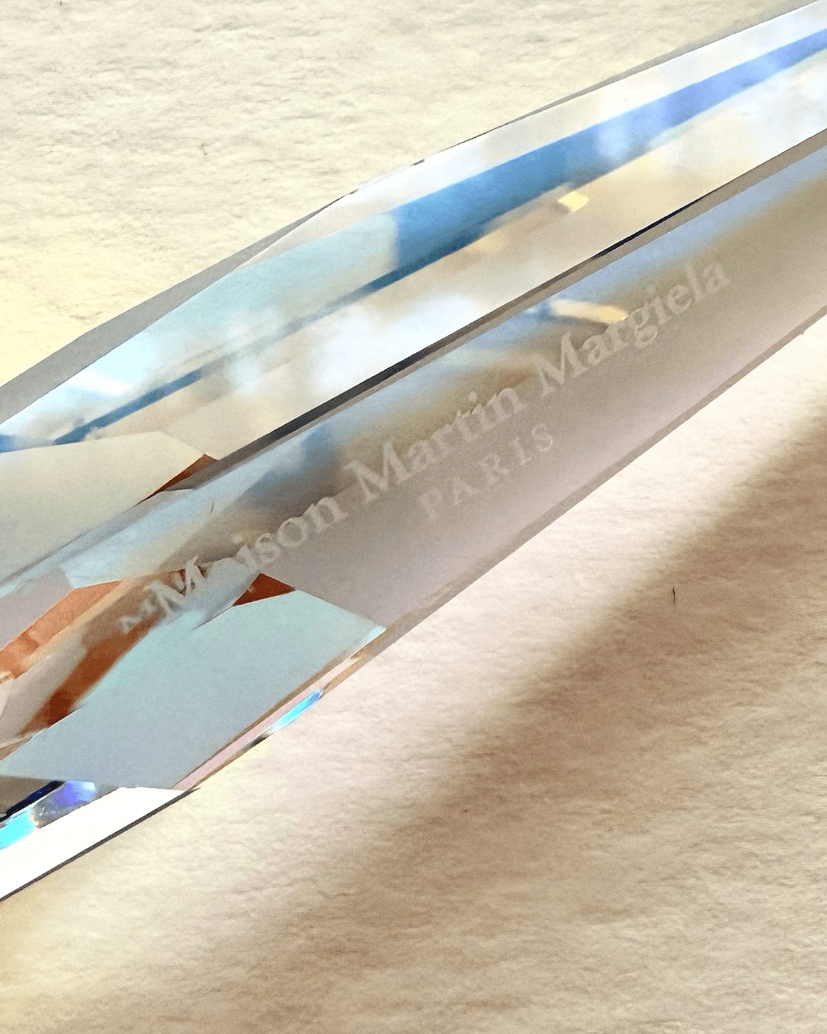 MMM SWAROVSKI TAŞLI KELEBEK PANDANTİF