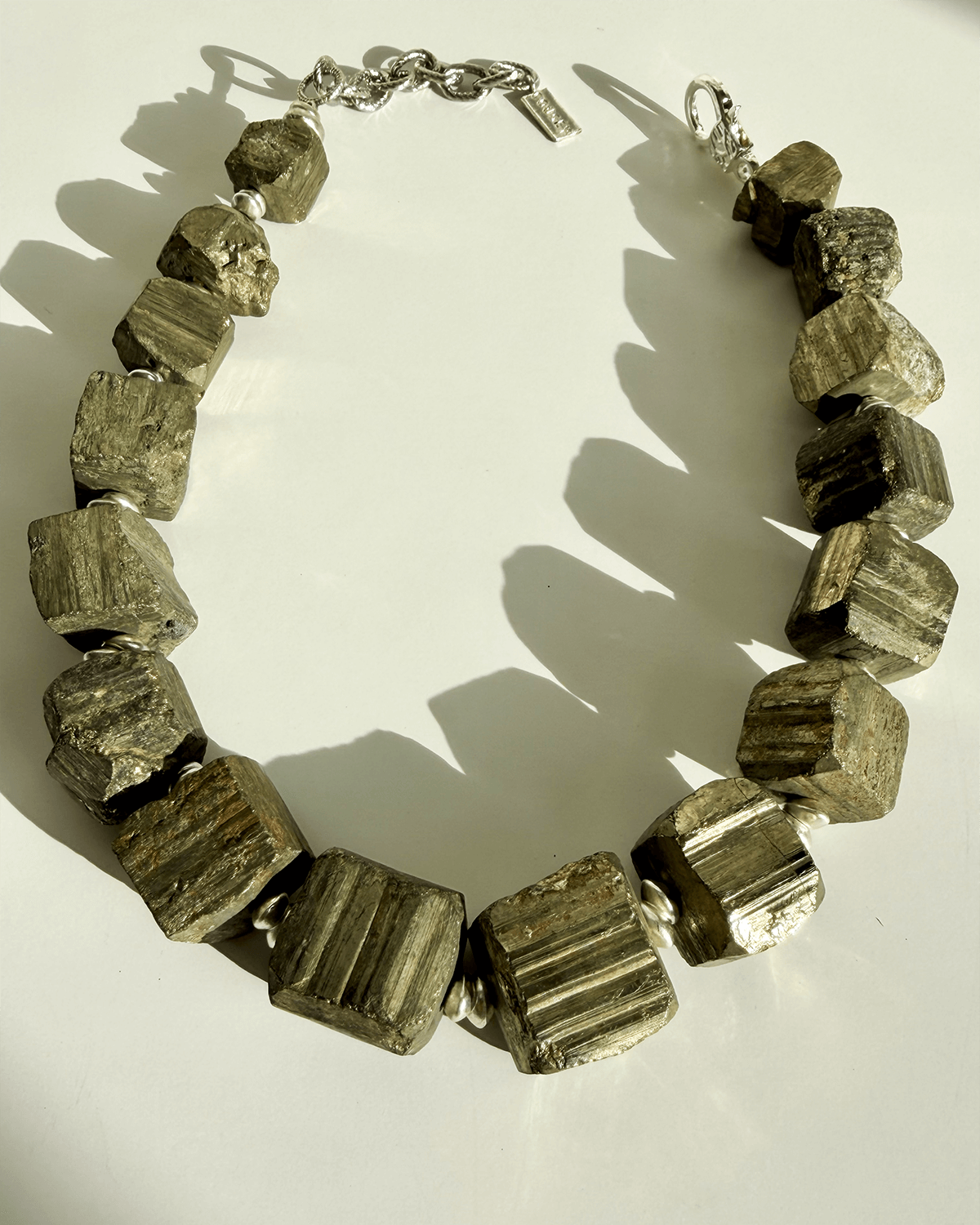 PYRITE CROWN OVERSIZE KOLYE