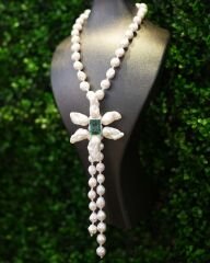 HIDDEN GARDEN YEŞİL TOPAZ DETAYLI PANDANTİF İNCİ KOLYE