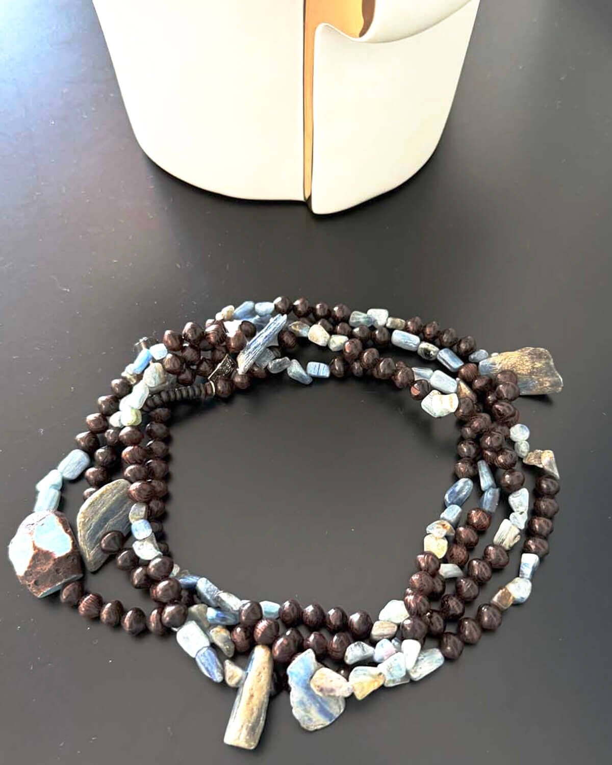 KYANIT VE SMOKY QUARTZ DETAYLI UZUN VENGE KOLYE