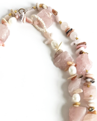 ROSA GLAM PINK QUARTZ VE OPAL KISA KOLYE
