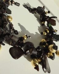 GOLD BONCUK DETAYLI HEMATİT CHOKER KOLYE