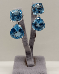 HIDDEN GARDEN 164 KARAT BLUE TOPAZ KÜPE