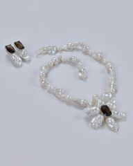 HIDDEN GARDEN SMOKEY TOPAZ DETAYLI BAROK İNCİ KÜPE