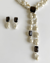 HIDDEN GARDEN SMOKEY TOPAZ DETAYLI BAROK İNCİ KÜPE