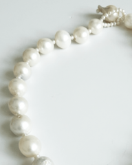 HIDDEN GARDEN CITRIN TAŞLI BAROK İNCİ ÇİÇEKLİ KOLYE