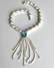 HIDDEN GARDEN BLUE TOPAZ TAŞLI BAROK İNCİ PÜSKÜLLÜ CHOKER