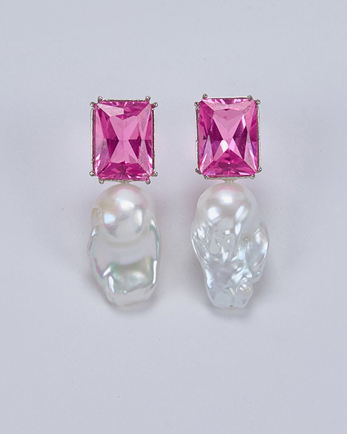 HIDDEN GARDEN PINK TOPAZ BAROK İNCİLİ KÜPE