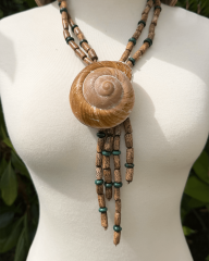 MOON SHELL KOLYE