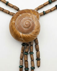 MOON SHELL KOLYE