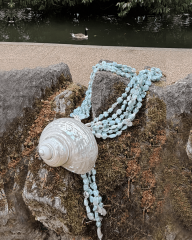 THAMES TURBO SHELL KABUKLU LARİMAR KOLYE