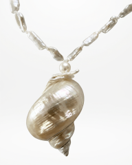 THAMES BABYLON SHELL BAROK İNCİLİ KOLYE